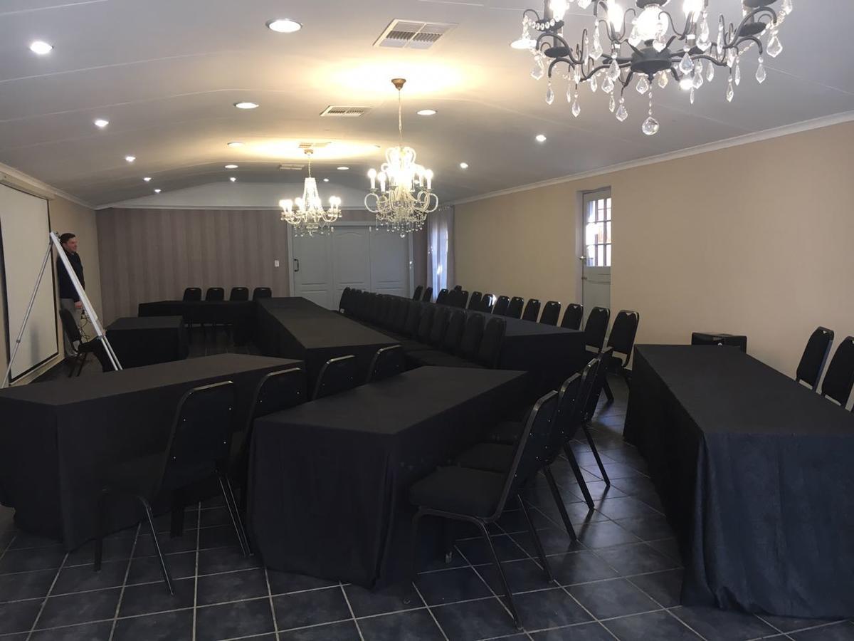 Villa Brocant Guest House Vryburg Экстерьер фото